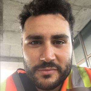 Meet your Posher, Kostas